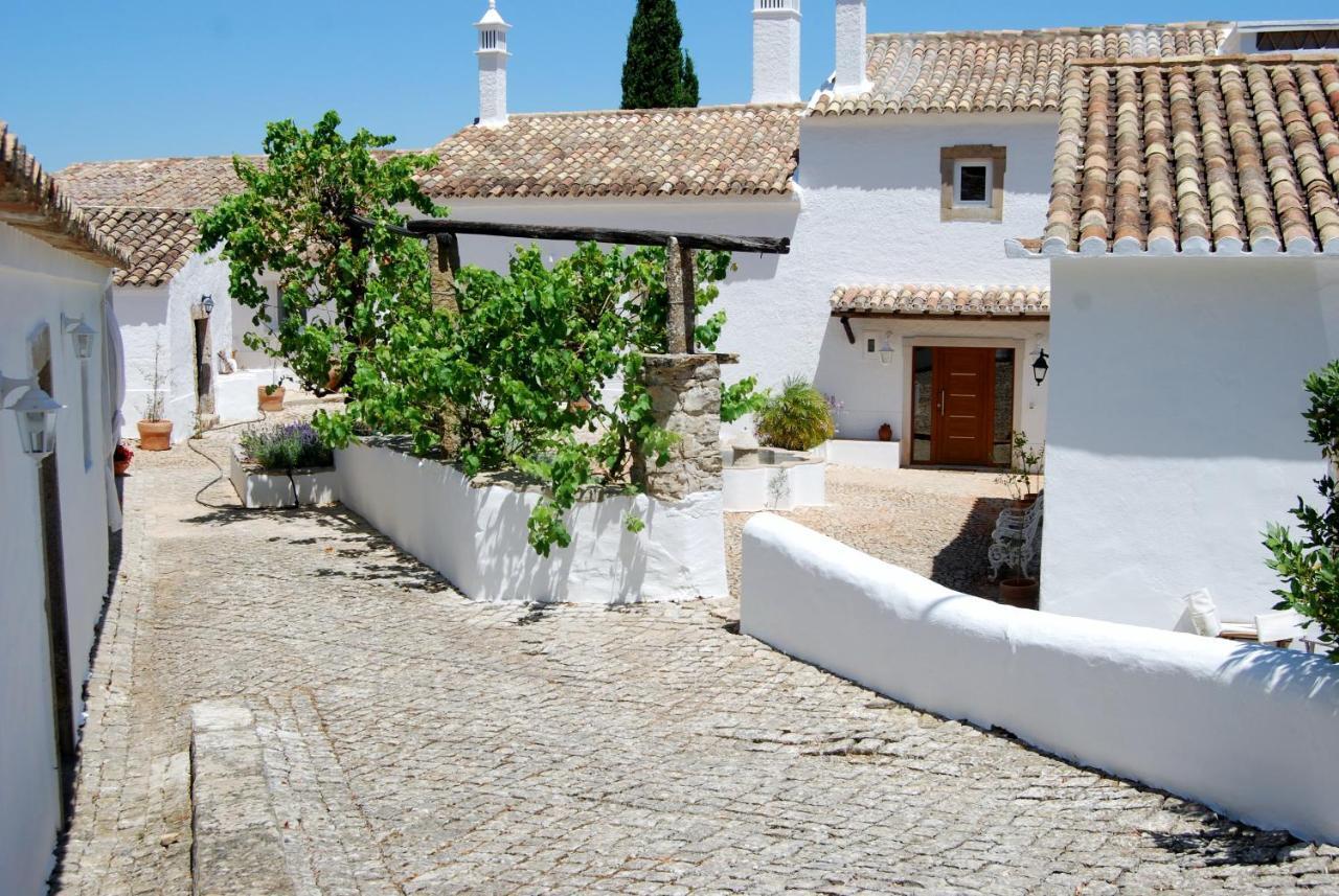 棕榈树农家住宿加早餐旅馆 São Brás de Alportel 外观 照片